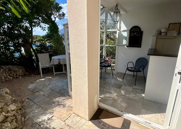 Nugal Lägenhet Makarska