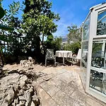 Nugal * Makarska