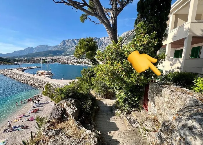 Nugal * Makarska